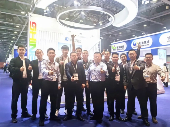 龙年首展！UG环球亮相CHINA LAB 2024，直击现场盛况