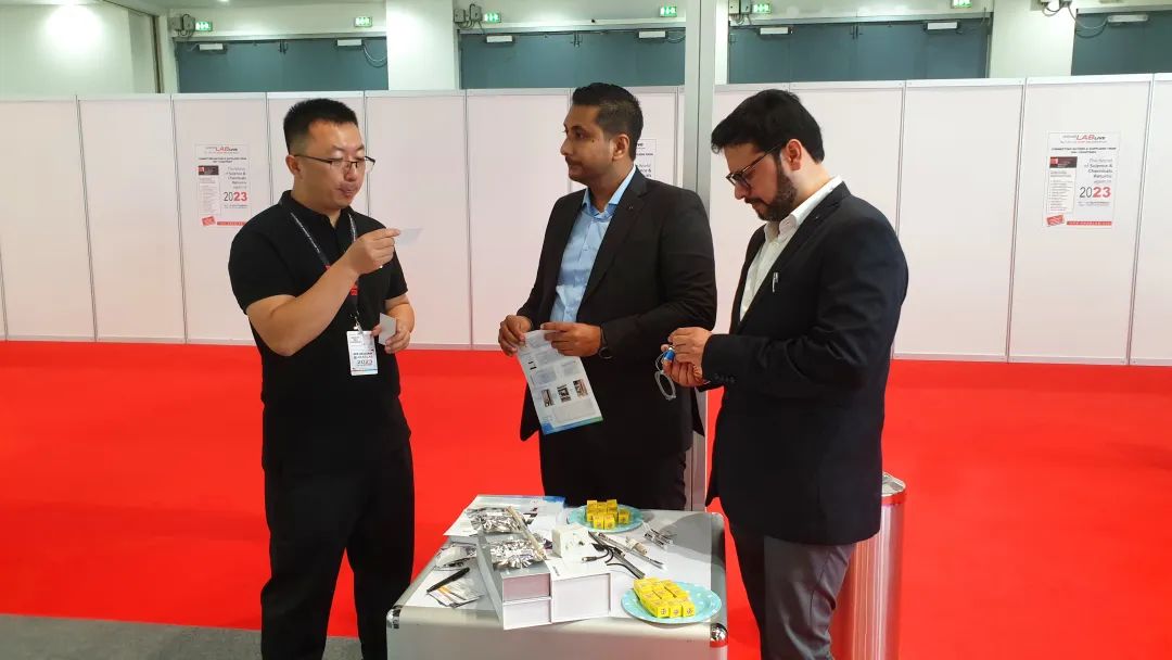 展会直击 | UG环球IC亮相迪拜ARAB LAB 2022展览会！