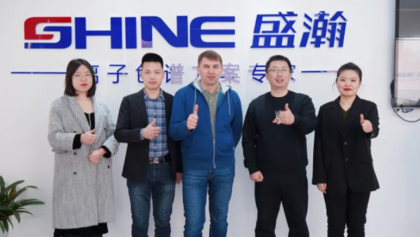 “请进来 走出去”！UG环球海表业务迎来发展机缘