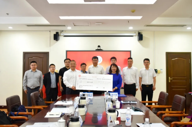 校企合作 双向赋能 | 青源峰达集团与西南石油大学深入校企合作，同谋产学研用新篇章